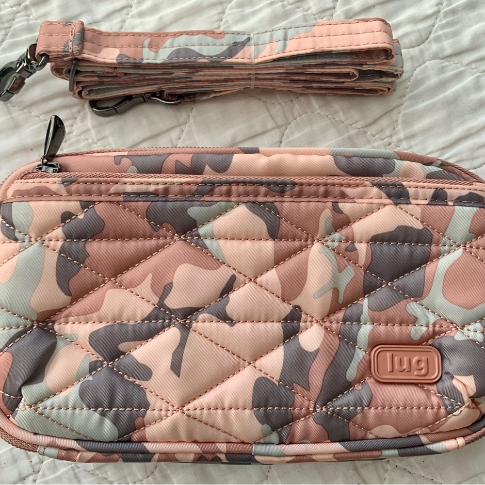 Lug roundabout in camo rose